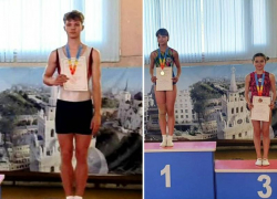 Таганрогские батутисты привезли 4 медали с соревнований в Воронеже