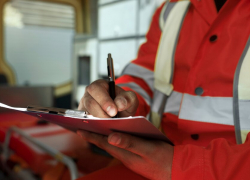 МЧС напоминает таганрожцам о правилах безопасности в новогодние праздники 