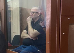Таганрогскому суду предстоит определить, на какой срок набрал взяток Багмут со своими подельниками