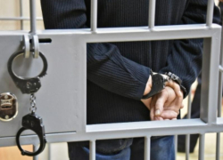 В Таганроге будут судить пенсионера, который убил своего знакомого и сбежал