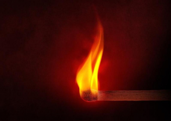 В Покровском под Таганрогом в  пожаре сгорел человек