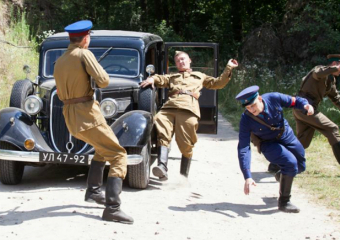  Опять  кино и перекрытие движения в Таганроге по улице Александровской