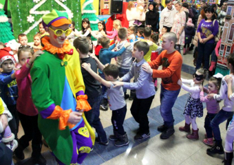 В ТРЦ «Арбуз» в Таганроге покажут представление для детей-сирот