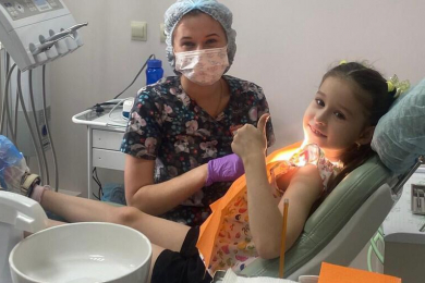 Детское отделение «АртДент» ,  пер. Добролюбовский 17, ул. Александровская, 13