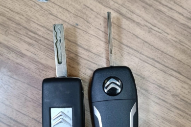 Автоключи, аварийное вскрытие автомобилей, 8-961-817-46-77 - 