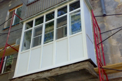 Остекление балкон и лоджий компания "Витраж"