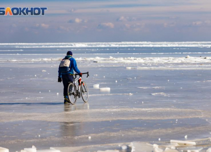 Таганрогский залив пока не готов к прогулкам