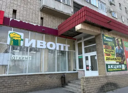 В Таганроге два магазина одной сети взломали за неделю ради семи бутылок пива