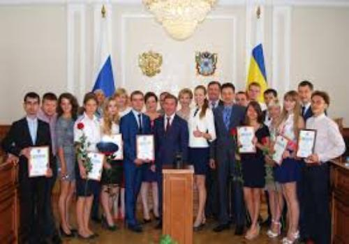 Таганрогский молодежный парламент попал в тройку лучших в Ростовской области