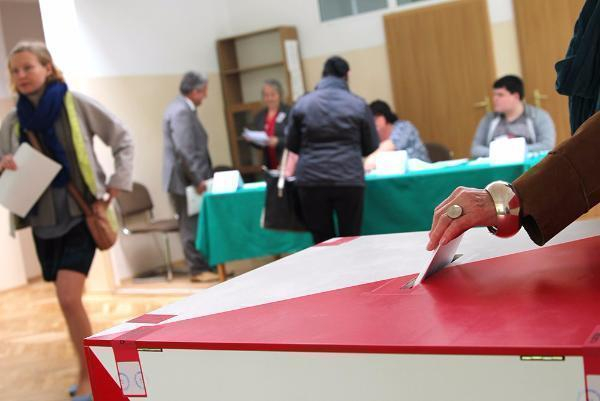 Более 2000 таганрожцев пойдут в сентябре на выборы впервые