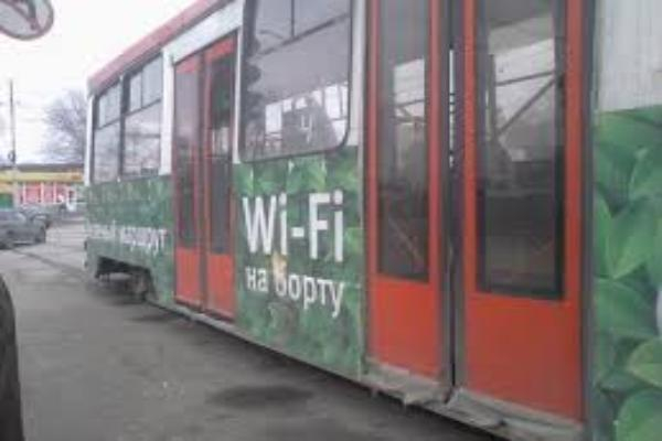 В Таганроге пенсионер попал под трамвай