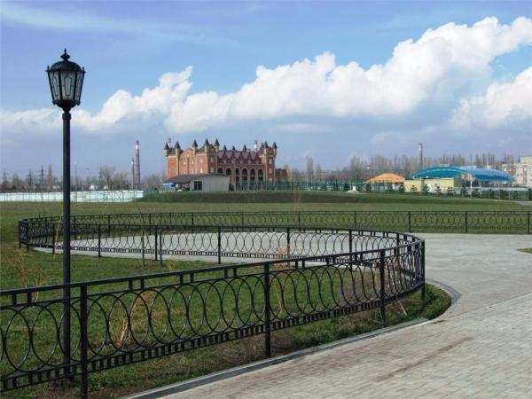 Наведение порядка в Таганроге завершат к курортному сезону