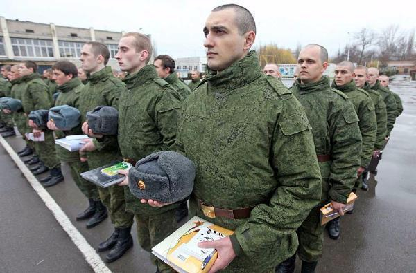 Ряды Российской армии пополнят 279 молодых жителей Таганрога