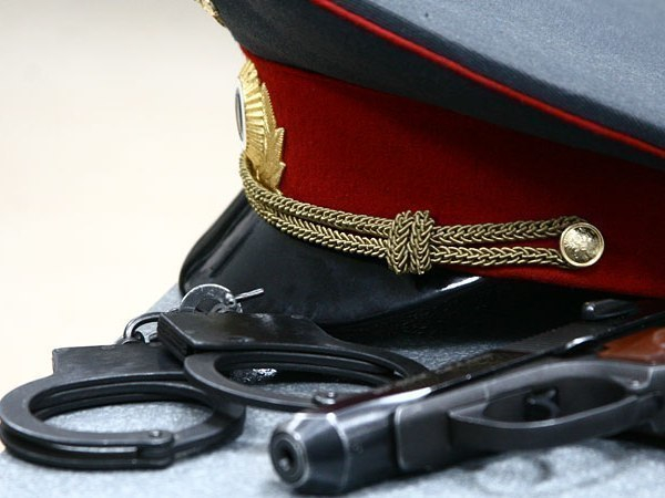 Полицейский из Таганрога заключен под стражу за превышение должностных полномочий