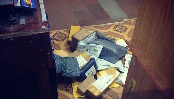 Отношение к посылкам на таганрогской почте возмутили горожан