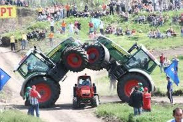 Донское правительство вручит победителям «Бизон-Трек-Шоу 2016» новую сельхозтехнику
