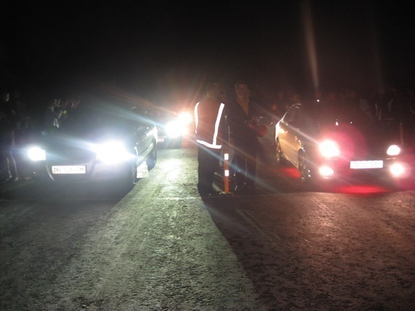 В Таганроге прошли ночные гонки на легковушках