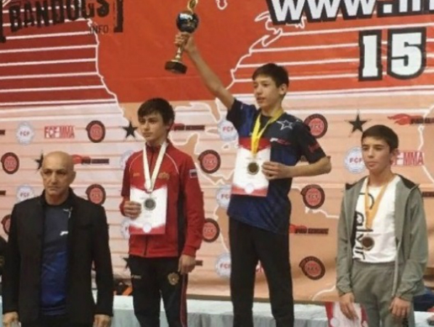 Юные воспитанники школы Магдиева в Таганроге стали победителями и призёрами Кубка мира по FCF – MMA