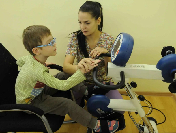 В Таганроге материнский капитал можно использовать для адаптации детей инвалидов