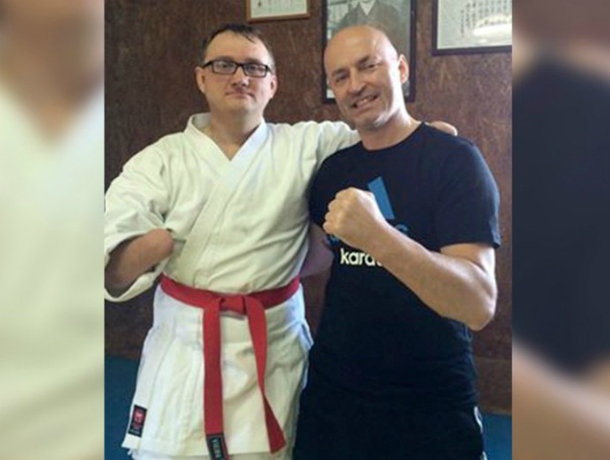 Таганрожец Сергей Бурлаков стал обладателем кубка международного турнира по пара-каратэ