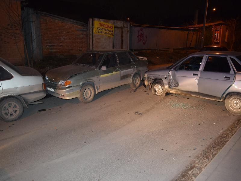 Тройное ДТП в Таганроге устроил пьяный водитель
