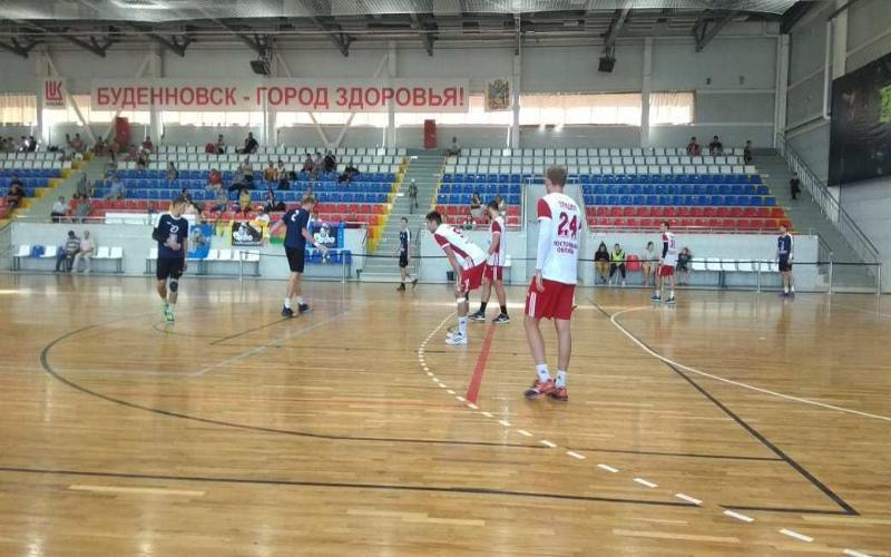 Гандбольный клуб «Таганрог-ЮФУ» занял 4-е место на турнире в Будённовске
