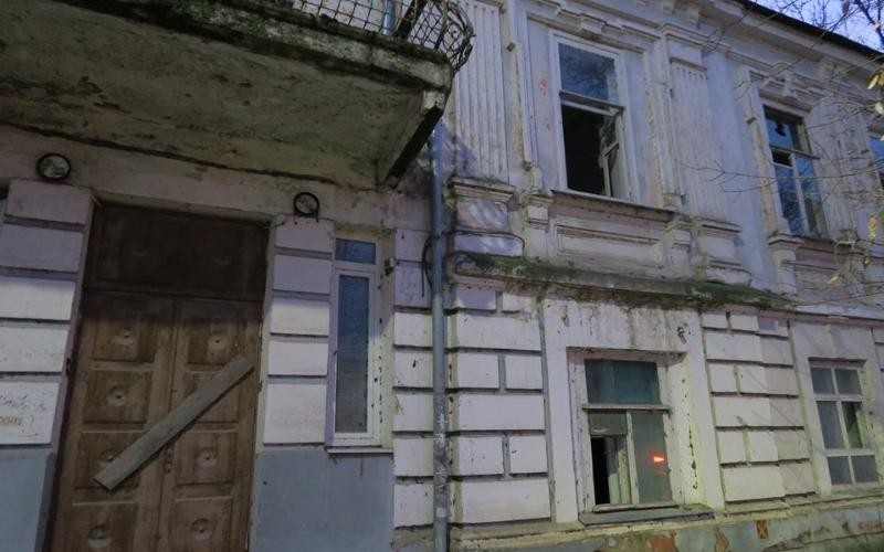В соцсети «Блокнот Таганрог» правительство Ростовской области отчиталось о старом здании поликлиники Водников