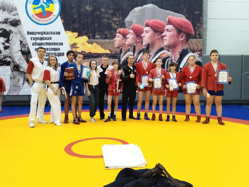 7 медалей привезли спортсмены из Таганрога с турнира по самбо