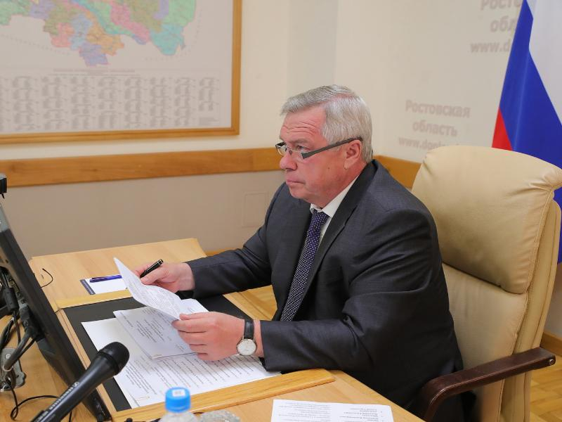 Сразу на 9 % предложил губернатор Голубев повысить услуги ЖКХ в следующем году