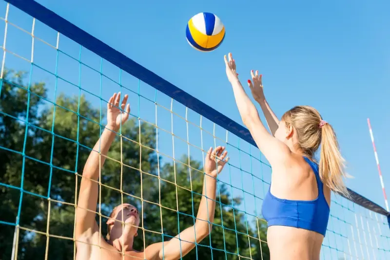 В Таганроге состоялся турнир по пляжному волейболу