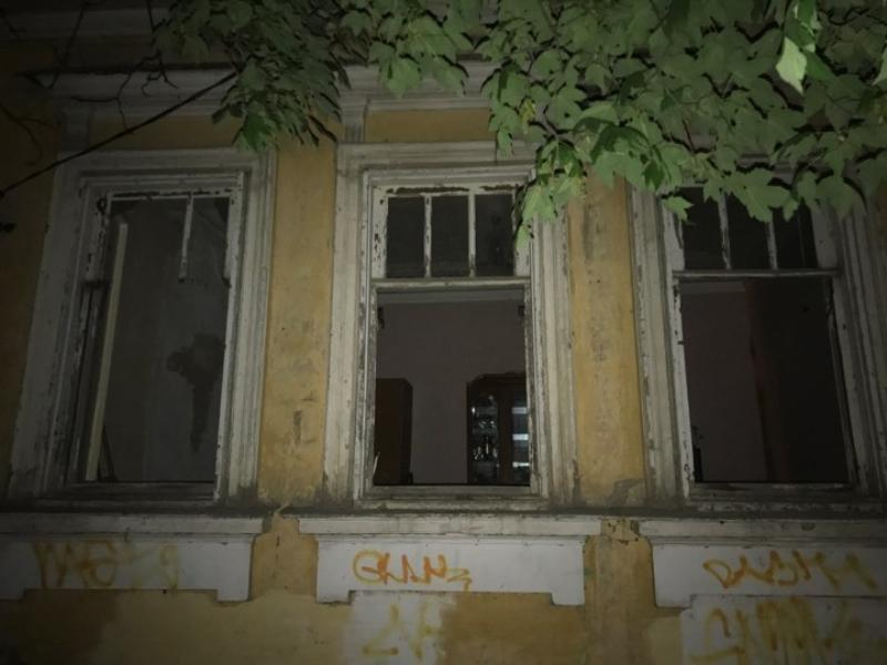 В Таганроге подвергся разгрому дом на улице Фрунзе