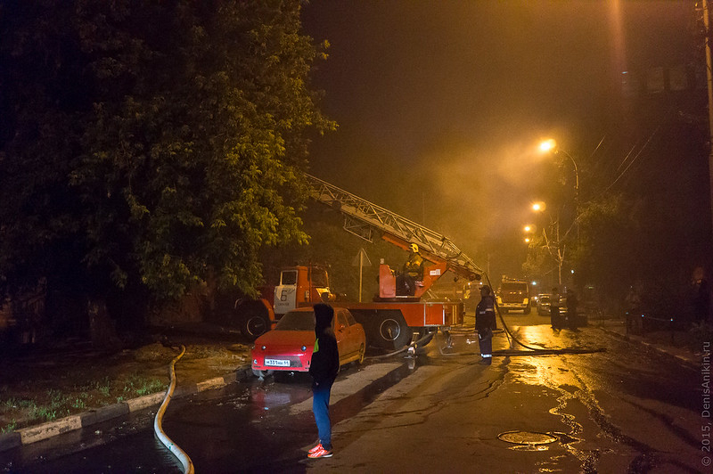 Частный дом сгорел вчера в Таганроге