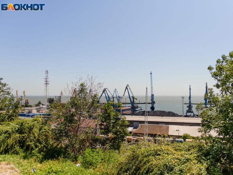 Моряков с поддельными документами задержали в порту Таганрога