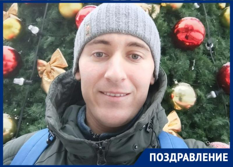 Сегодня юбилей у первого аттестованного экскурсовода региона таганрожца Сергея Датченко