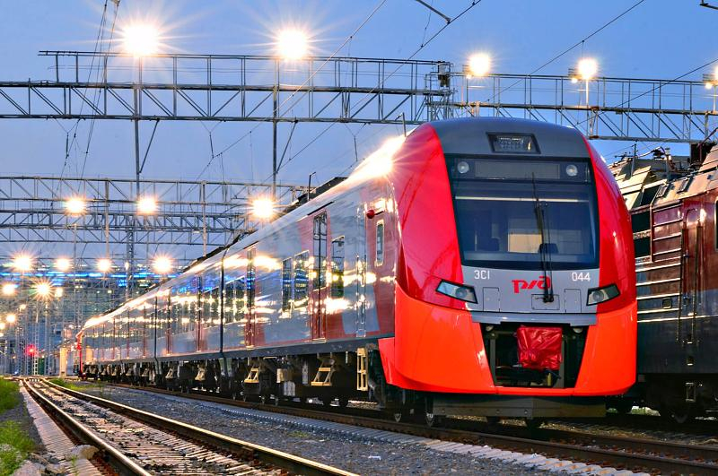 Больше не нужно путешествовать с пересадками: новый поезд свяжет Таганрог и Санкт-Петербург