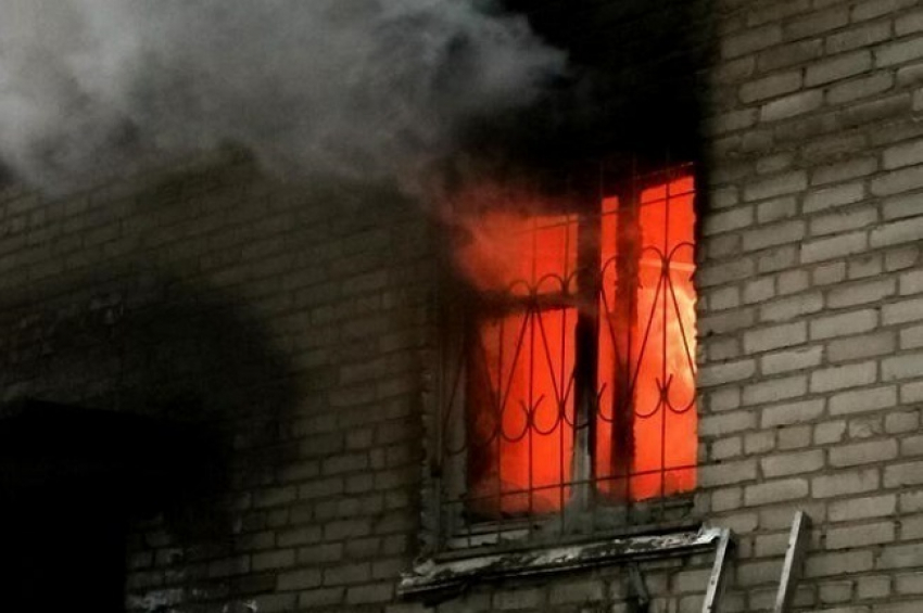 В Таганроге за один день случилось два пожара в пятиэтажках