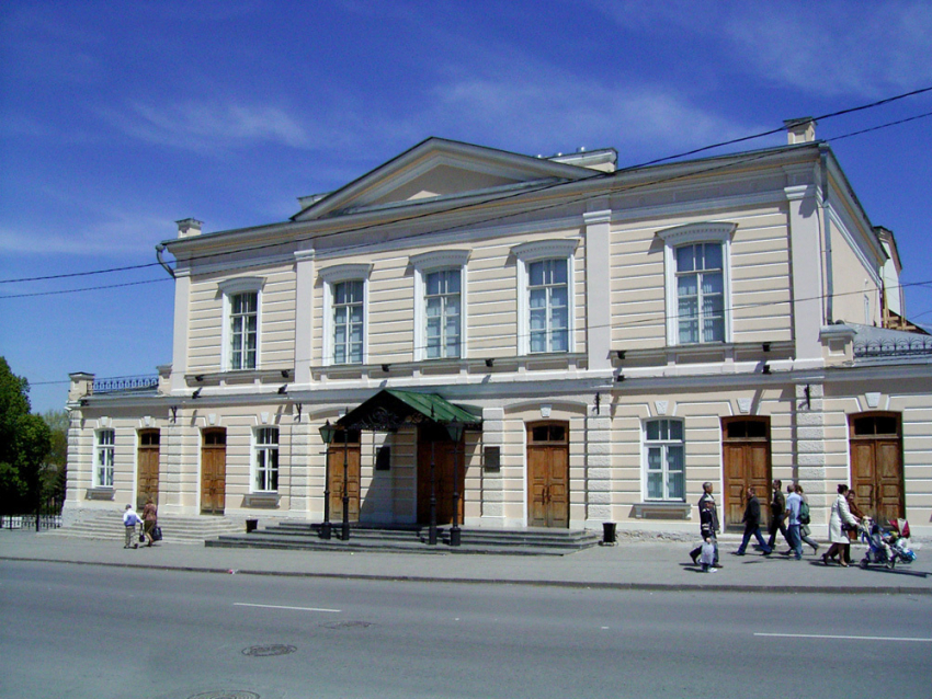 Театры Ростовской области получат 17,8 млн рублей