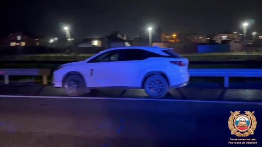 Элитная иномарка сбила насмерть пенсионера под Таганрогом