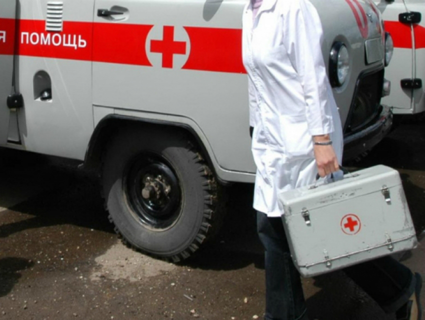 Женщина сломала позвоночник под колесами ВАЗа на пешеходном переходе Таганрога