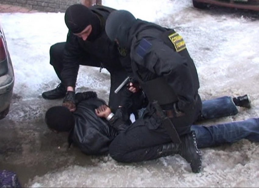 Банду наркоторговцев задержали в Таганроге