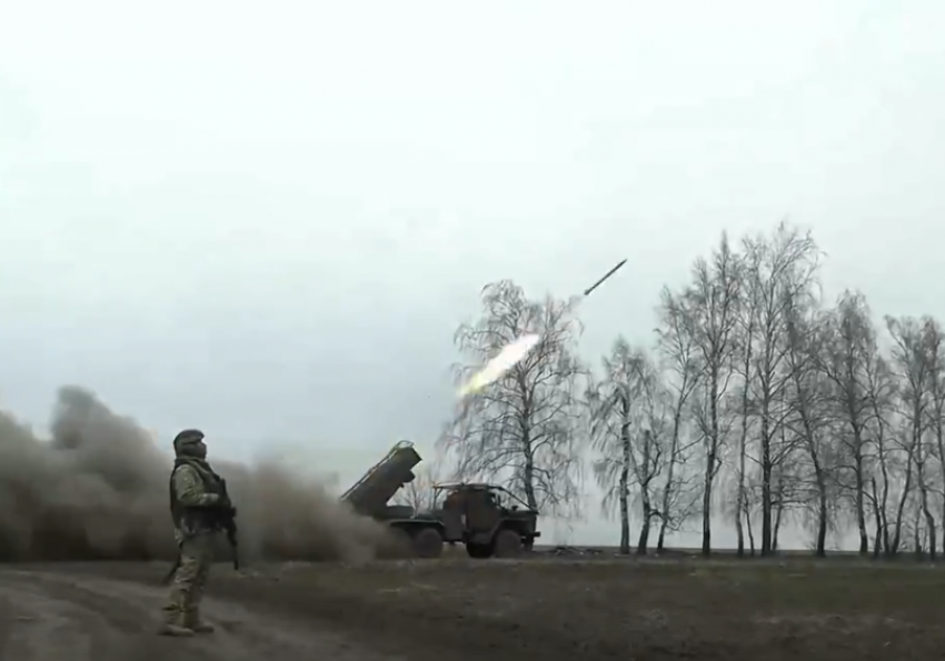 Ночью ПВО отразила атаку дронов над Таганрогом