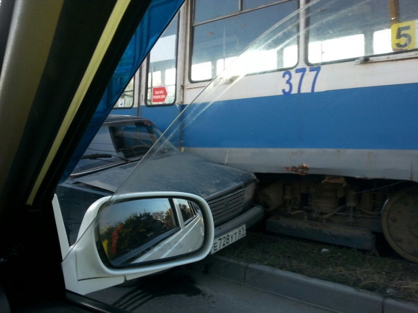 В Таганроге произошли 3 аварии с общественным транспортом