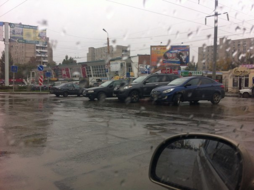 Таганрогские автолюбители жалуются на бездействие сотрудников ГИБДД
