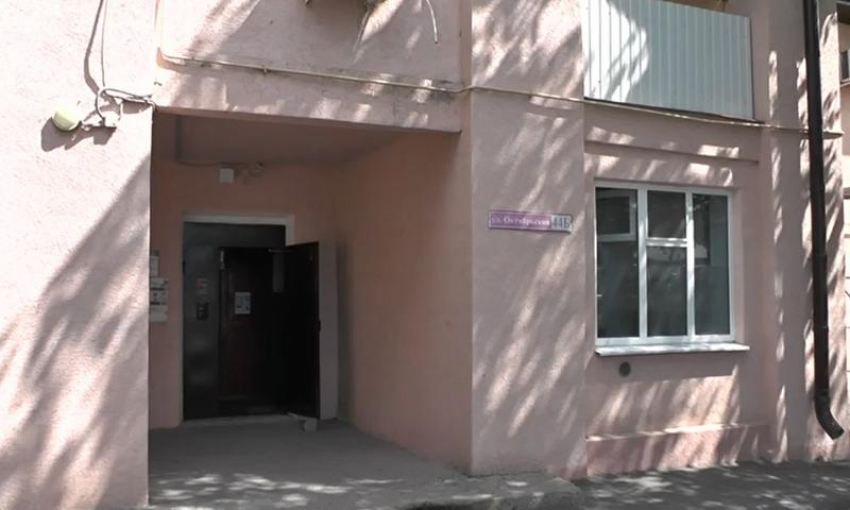 О дальнейшей судьбе дома, в котором рухнула плита, рассказали власти Таганрога