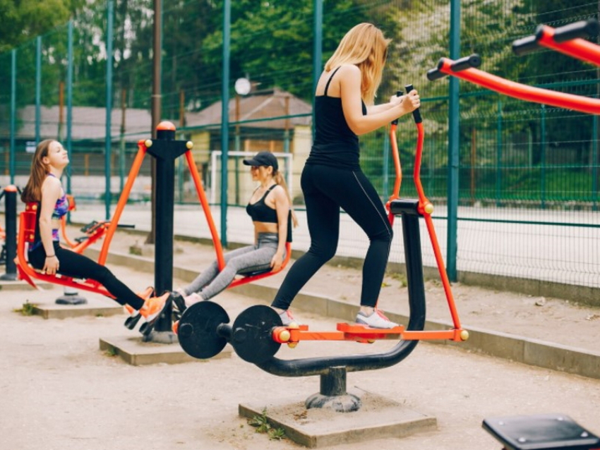 В школе №8 Таганрога появится воркаут-площадка за 4 миллиона рублей