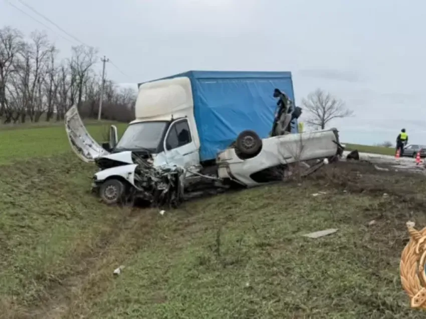 Страшное ДТП под Таганрогом унесло жизнь женщины