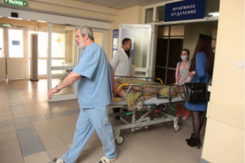 Из окна элитного медицинского центра в Ростовской области выпал пациент