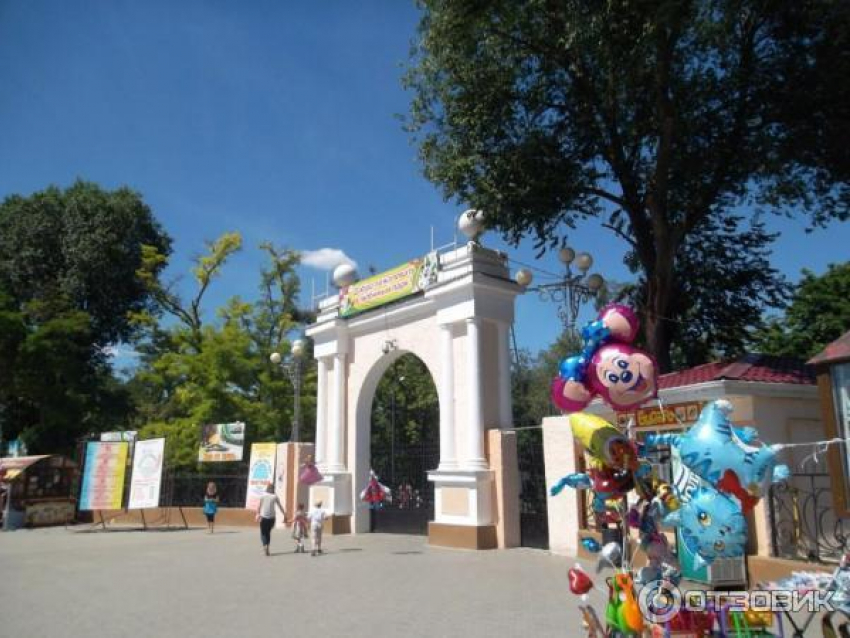 Неизвестные мужчины избили в центральном парке Таганрога детей