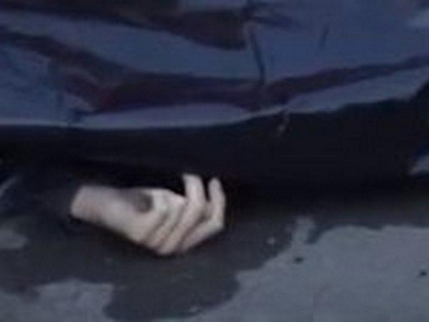 В Таганроге несовершеннолетняя, покурив «травку», выпрыгнула с балкона и разбилась насмерть