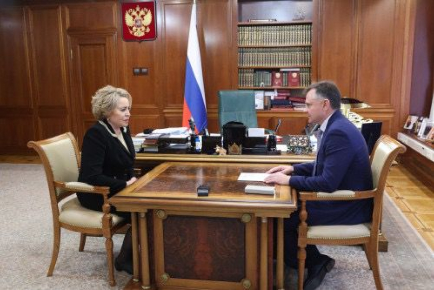 Юрий Слюсарь обсудил с Валентиной Матвиенко строительство БСМП в Таганроге